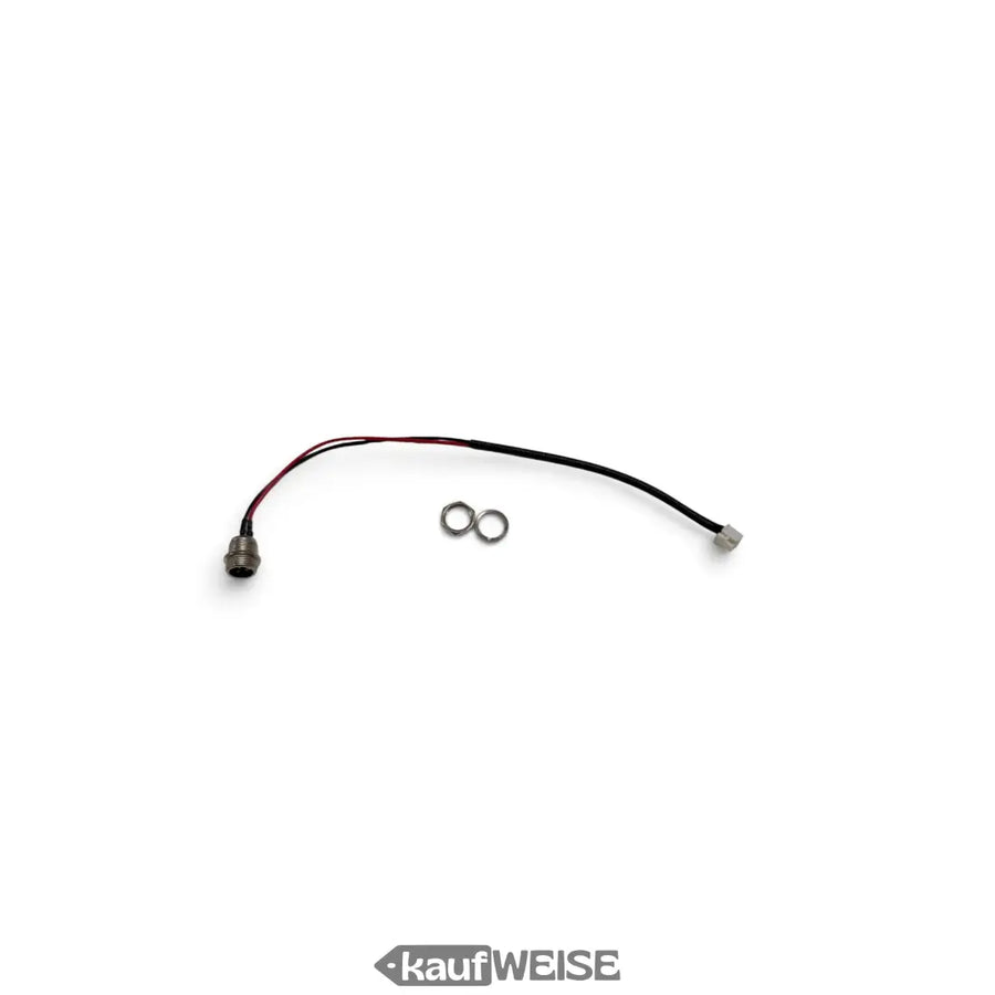 Ladebuchse mit Kabel für Hoverboard, 3-polig, Type 1, Gesamtansicht mit 24,5 cm Kabel, Mutter und Ring